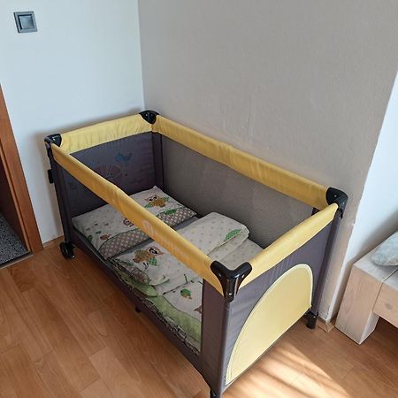 Appartement Cervena Cesta à Kunovice Extérieur photo