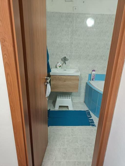 Appartement Cervena Cesta à Kunovice Extérieur photo