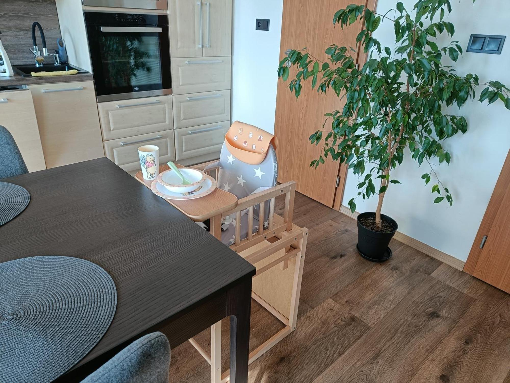 Appartement Cervena Cesta à Kunovice Extérieur photo